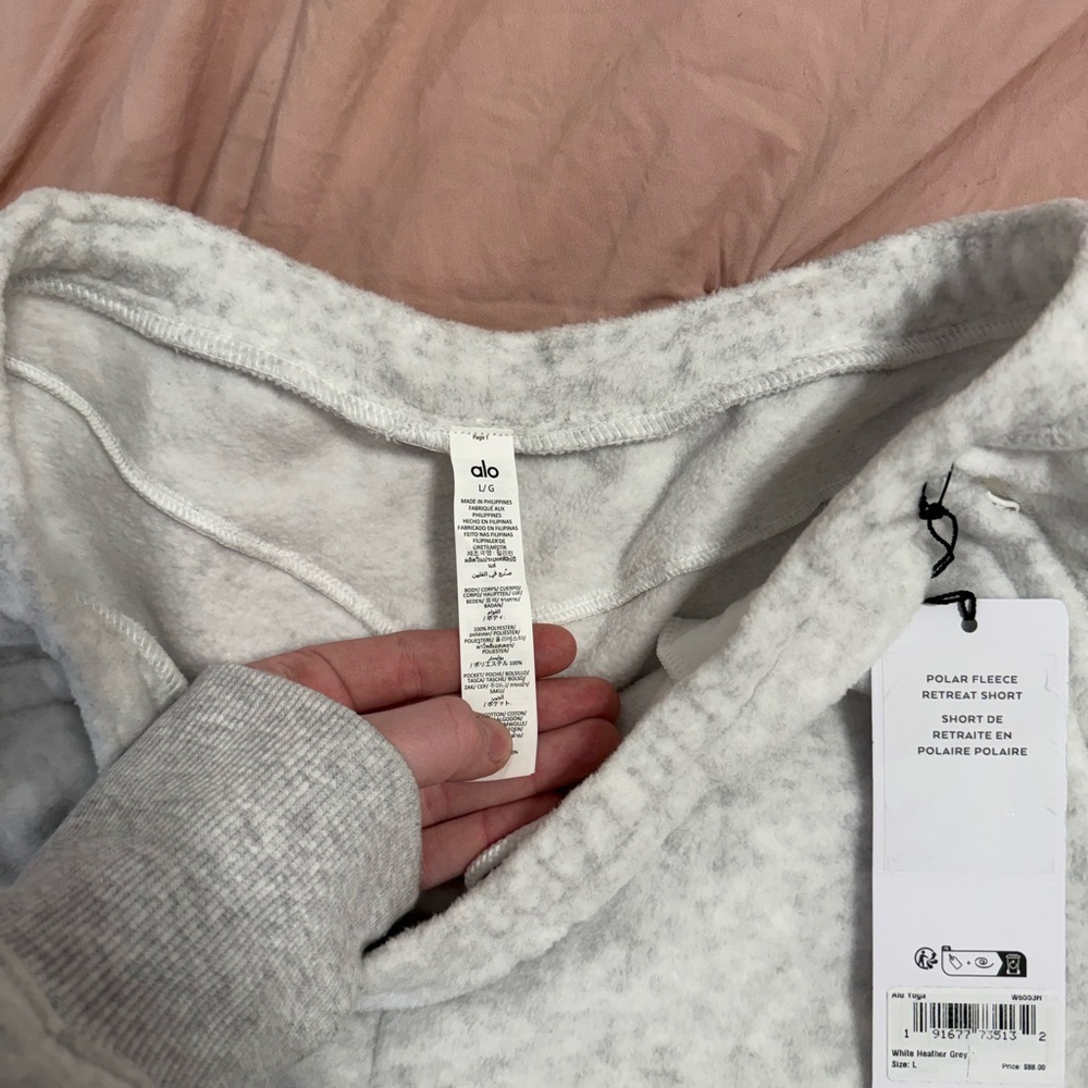 ALO Yoga Women's Light Gray Athletic Shorts - Picture 3 of 4
